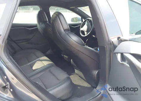 2018 Tesla Model S 100D/75D/P100D z USA, uszkodzony, nr VIN 5YJSA1E28JF254502